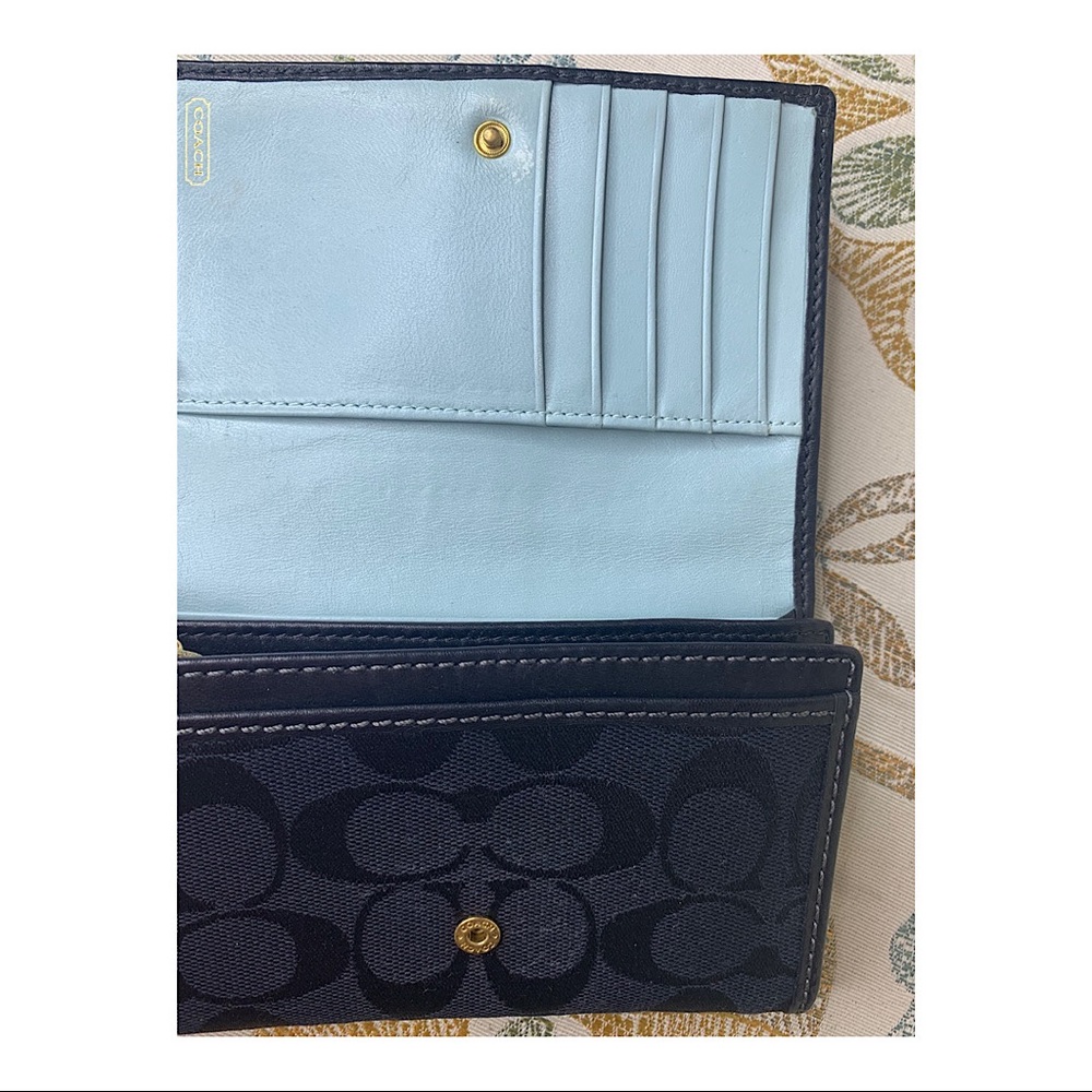 Coach Leather & Material Black Wallet With Zip - Picture 3 of 4